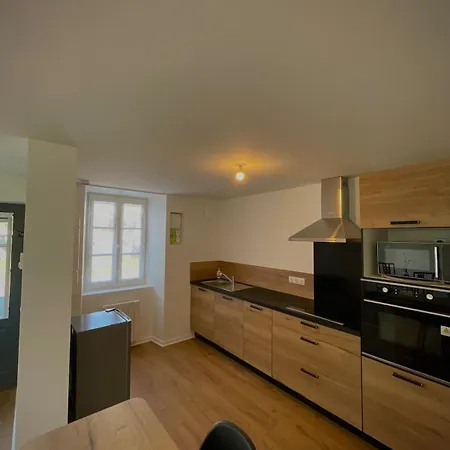 Maison Centre Bourg Echire